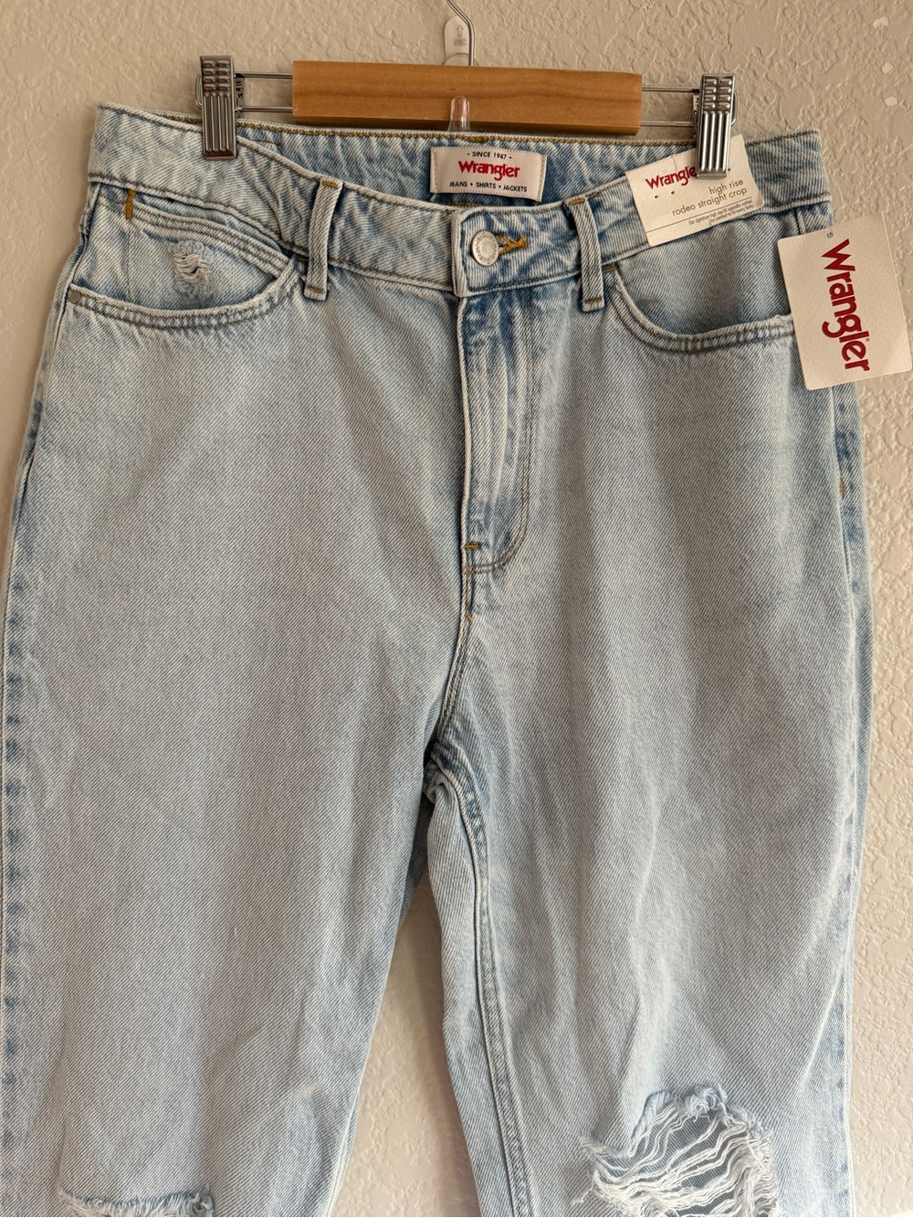 Wrangler High Rise Rodeo Straight Crop Jeans - Picture 2 of 7
